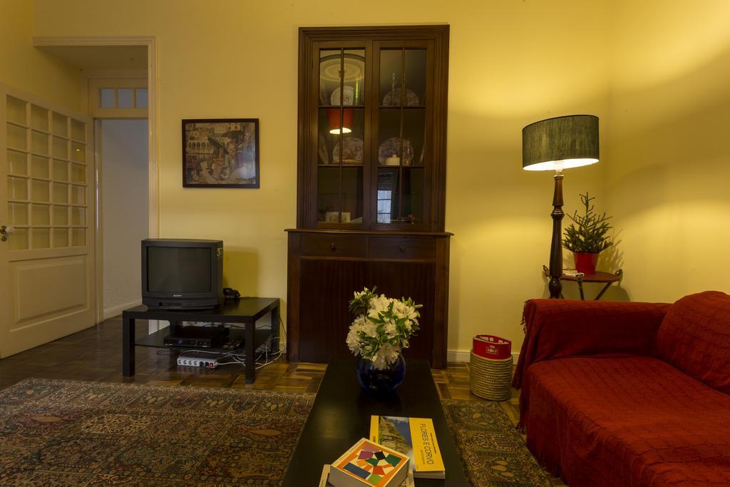Family House Garden Βίλα Πόντα Ντελγκάντα Δωμάτιο φωτογραφία