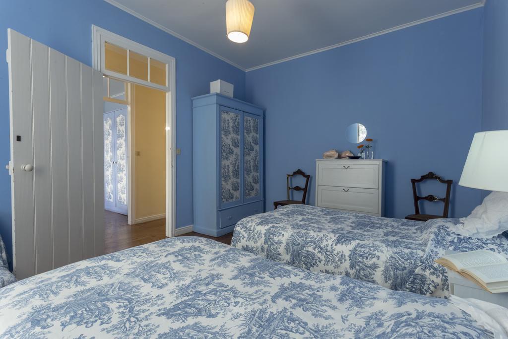 Family House Garden Βίλα Πόντα Ντελγκάντα Δωμάτιο φωτογραφία